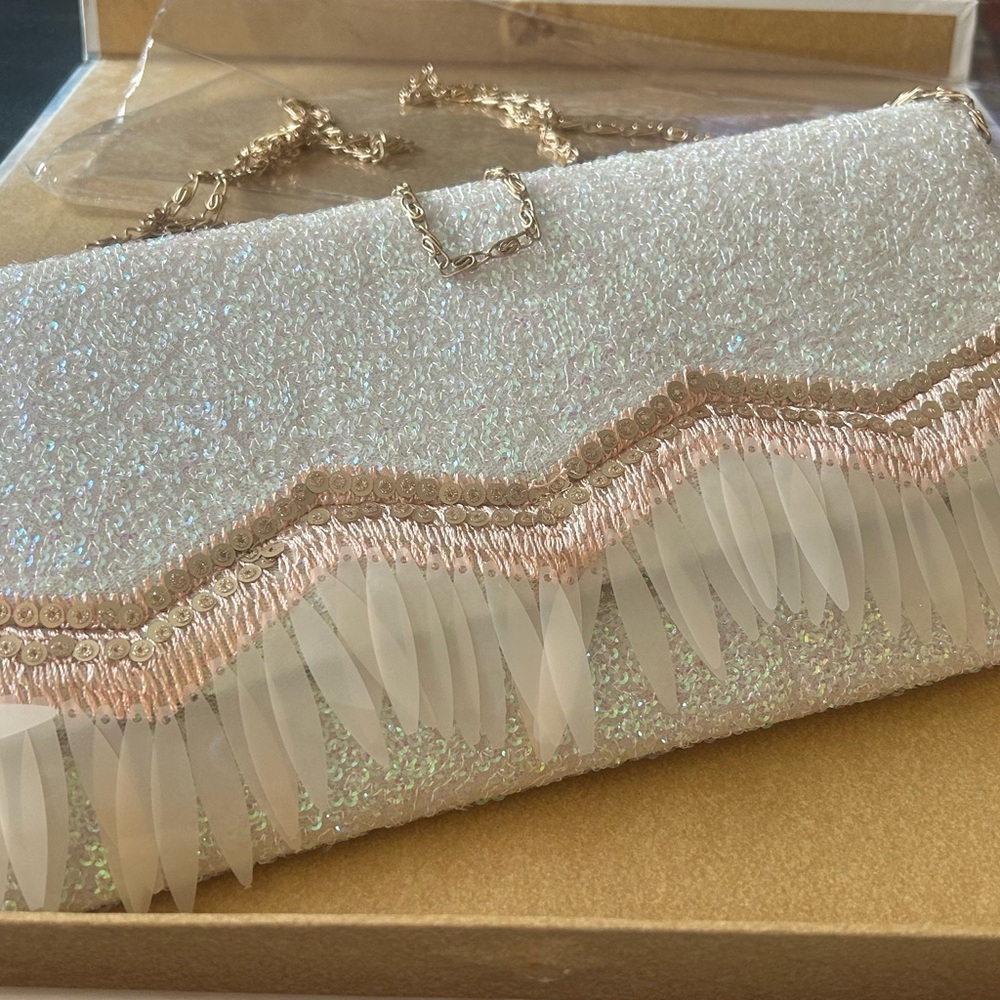 Elegant With Love Mariposa White Sequin Clutch